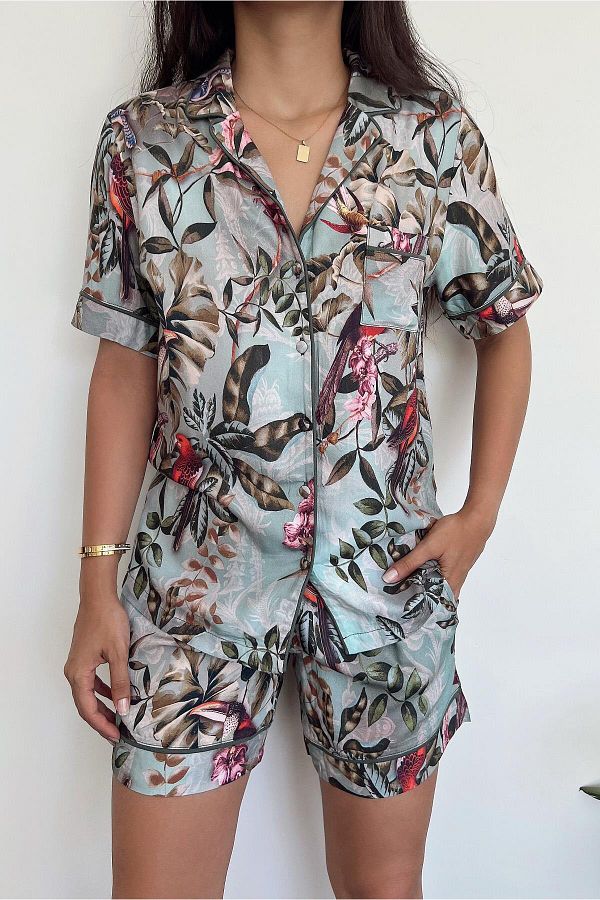 misigo-Leaf and Bird Patterned Buttoned Front Shorts Set Green 1