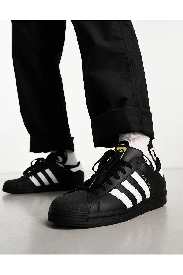 Adidas casual black hotsell