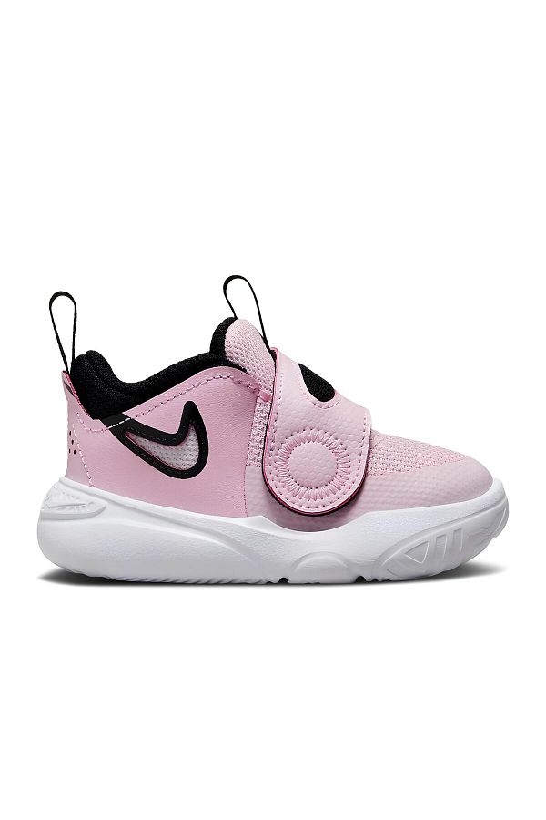 Nike team hustle little kid top