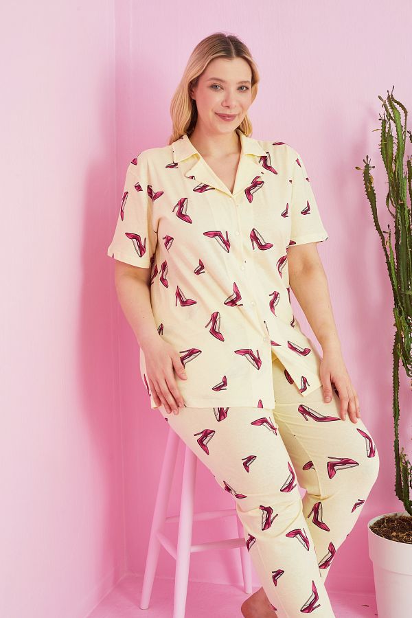 Siyah İnci-Plus Size Yellow Shoes Patterned Knitted Curve Pajama Set - Oversize Buttoned 1