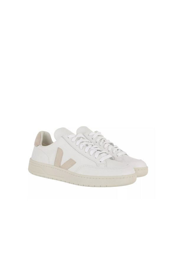 VEJA-Schnürschuhe 1
