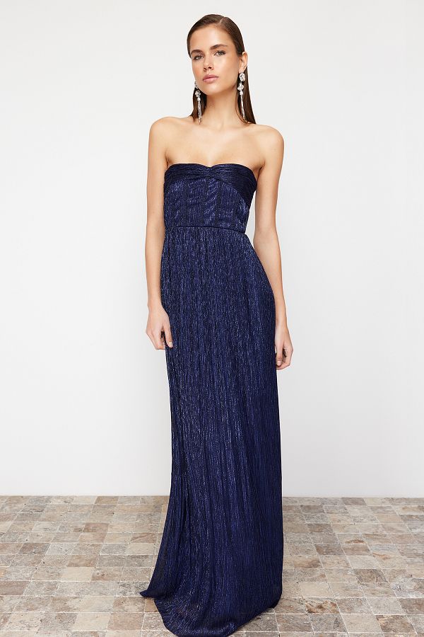 Trendyol Collection Saks Farbenfrohes A Cut Abendkleid aus Strick Abschlusskleid TPRSS24AE00044 Trendyol