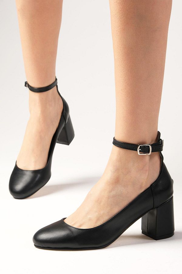 Mio Gusto Celine Black Color Women s Heeled Shoes Trendyol