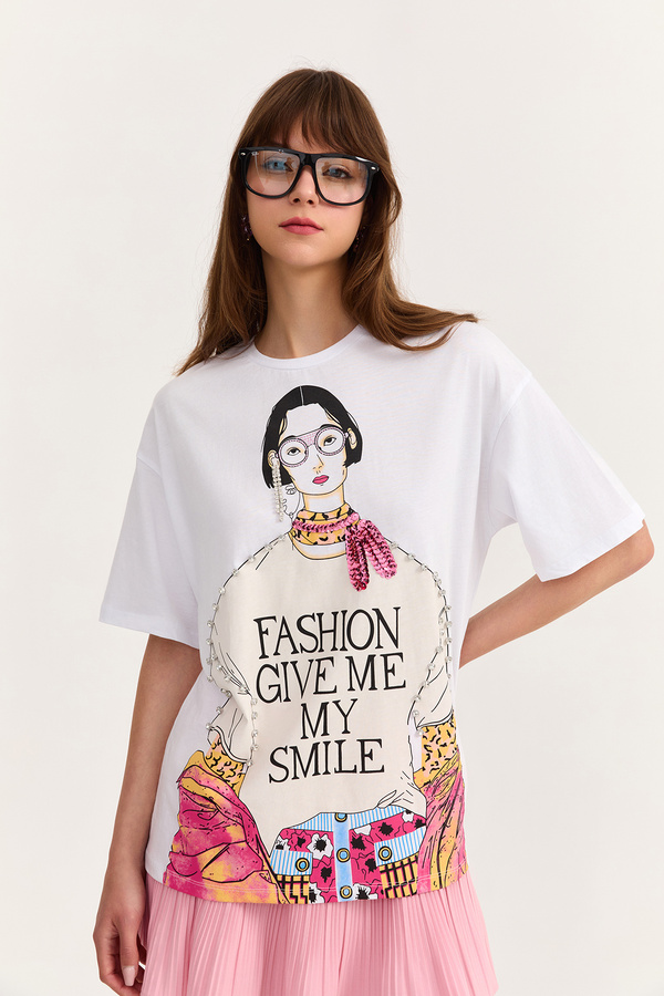 Quzu-Tricou imprimat cu accesorii Stone Alb 1