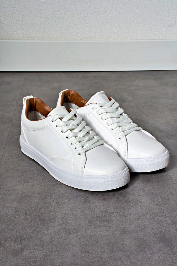 White sneakers lokal top