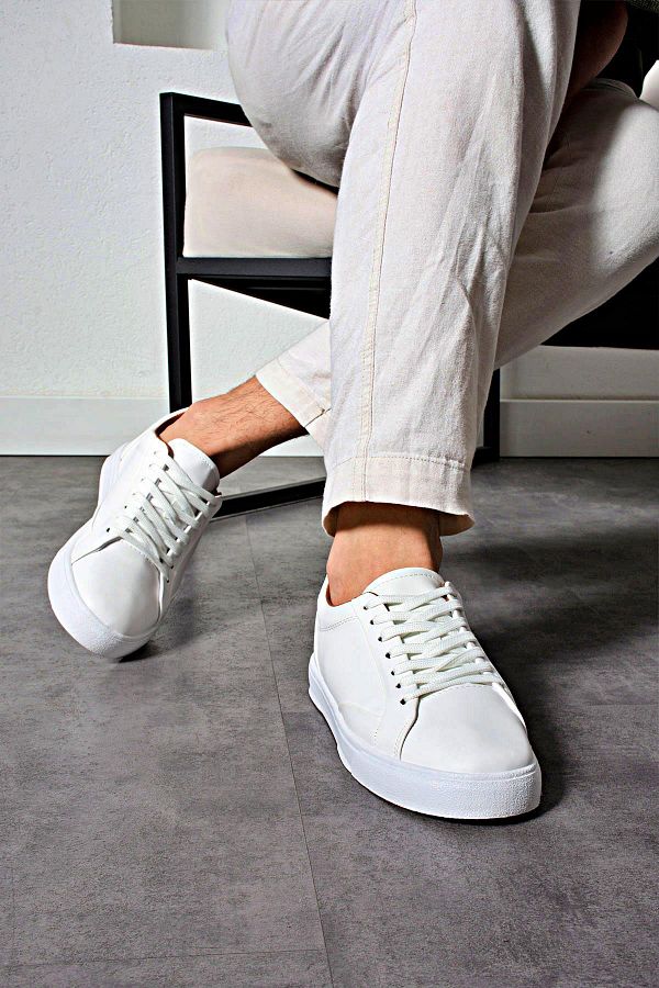 White sneakers lokal outlet