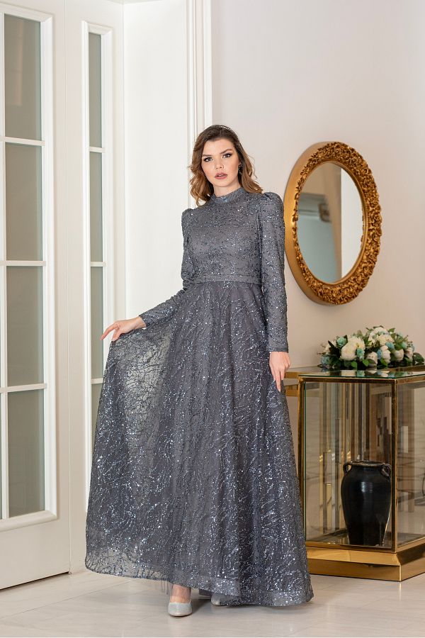 Modest gray dress shop