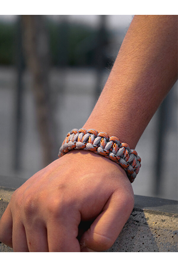 EZG Business Parachute Rope Mountaineer Bracelet Macrame Bracelet