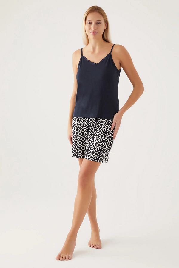 Pierre Cardin P ERRE CARDIN WOMEN S TRIPLE PYJAMAS SET WITH THIN STRAP INSIDE SHORTS Trendyol