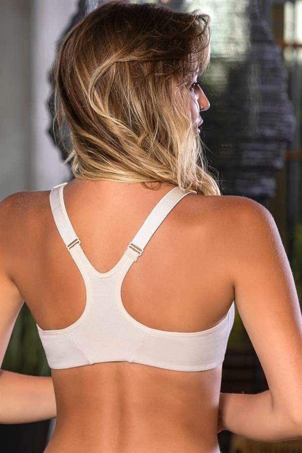 Nude color sports bra 2025