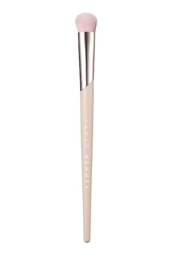 FENTY BEAUTY-Precision Concealer Brush 180 - Concealer Brush Brush 1