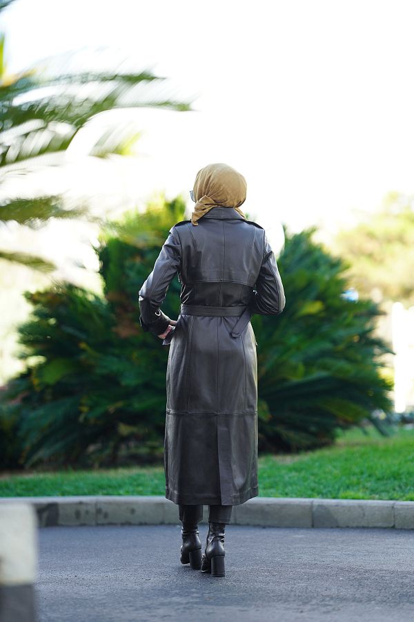 CE YIL DER URUNLER WOMEN S LEATHER TRENCH COAT Trendyol