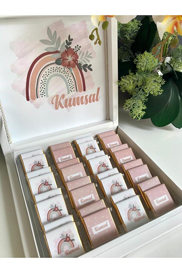 Minemiss Tasarım Lüks Kutulu Isme Özel Tasarımlı Kız-erkek Bebek Çikolatası 50 Adet Dogum-yaş Günü-hediyelik Çikolata