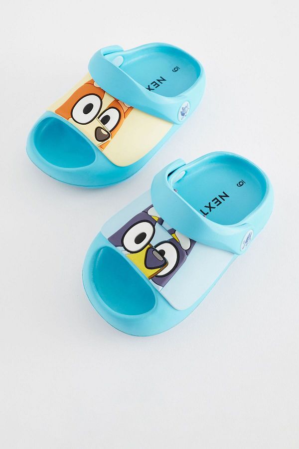 Children's slippers next deals