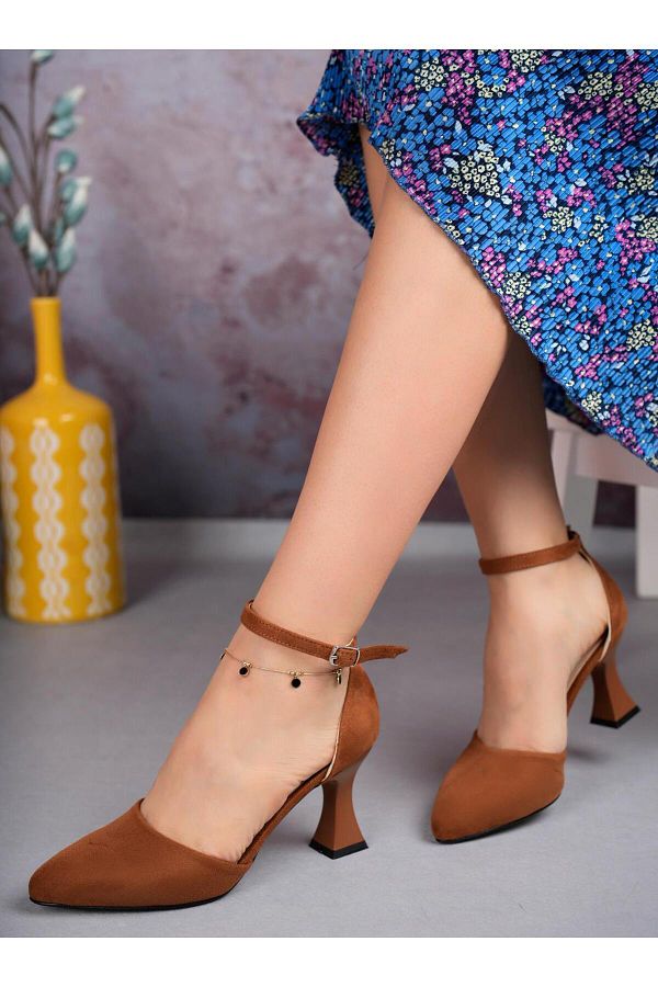 Exclusive high heels online