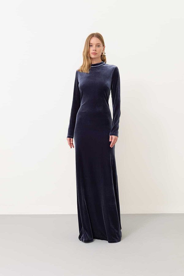 Roman Back Low cut Maxi Length Velvet Dress Gray K2411329 004 Trendyol
