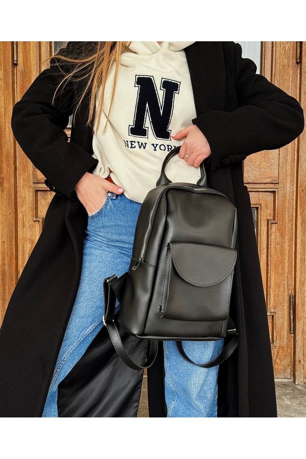 Medium size backpack deals