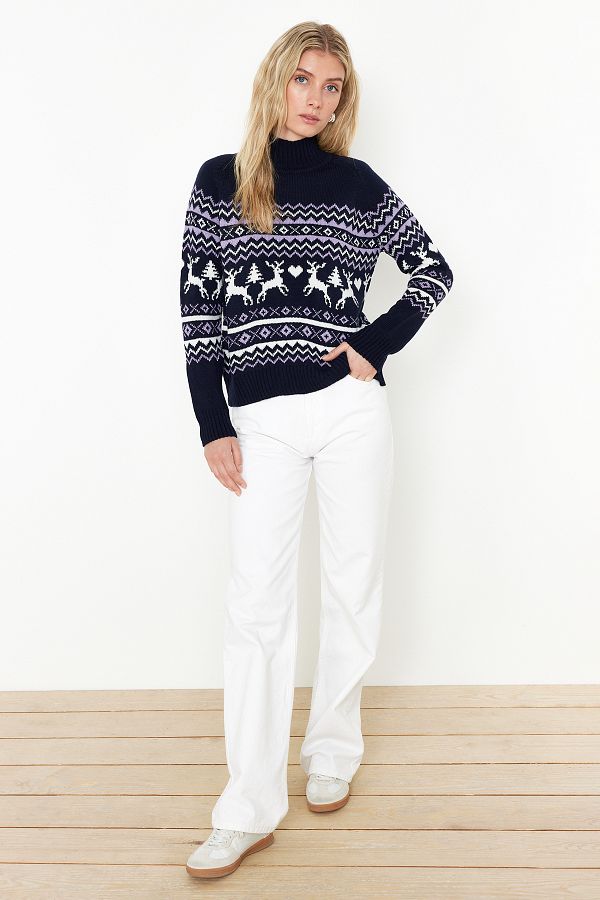 Trendyol Collection-Pulover din tricotaje cu modele cu tema de Crăciun bleumarin TWOAW23KZ01590 1