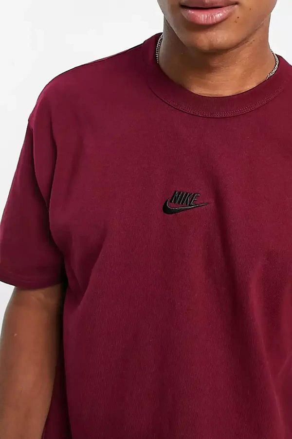 Nike Sportswear Premium Essentials Loose Fit Burgundy Men s T shirt Trendyol