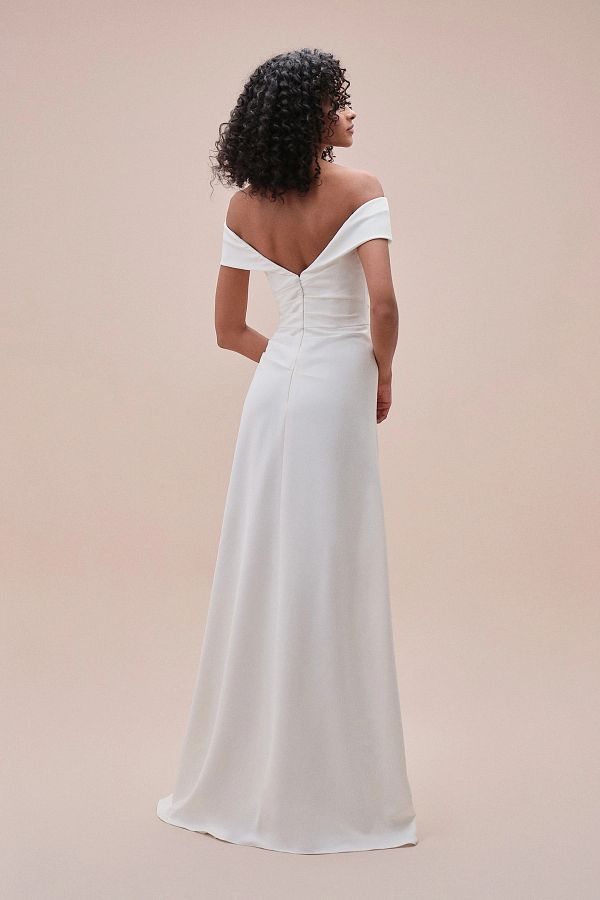 Oleg Cassini Crepe Slim Fit Off Shoulder Wedding Dress Trendyol