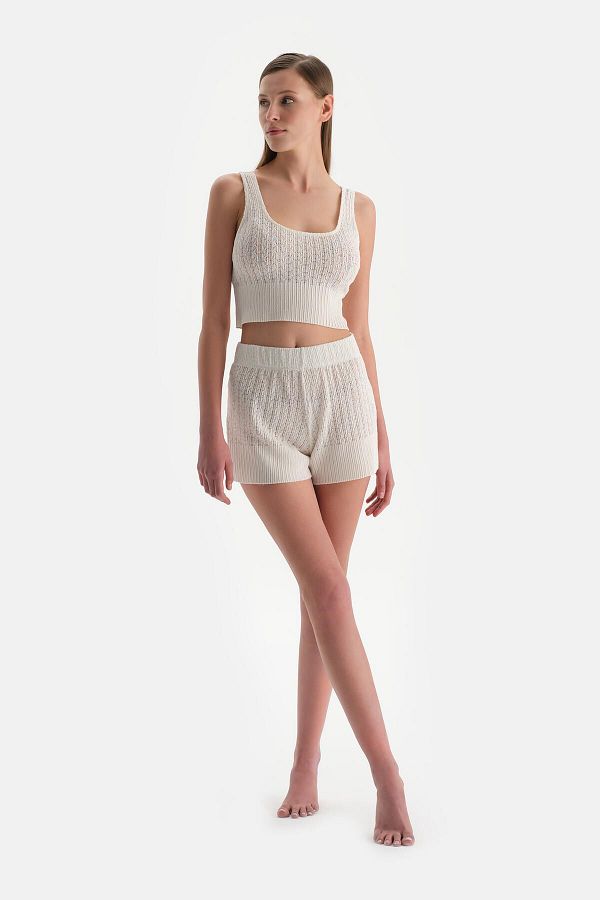 Dagi-Ecru Shorts 1
