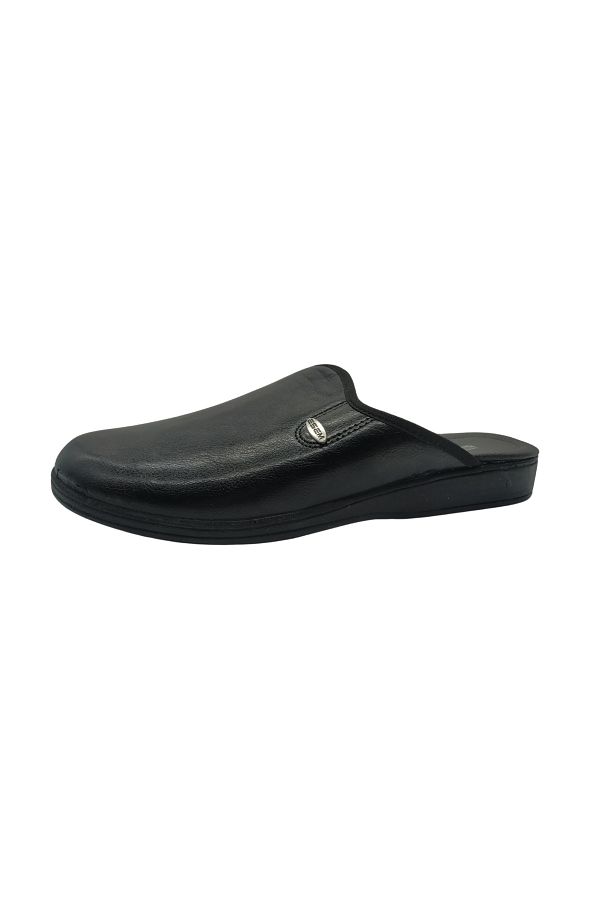 Stylish slippers for mens deals