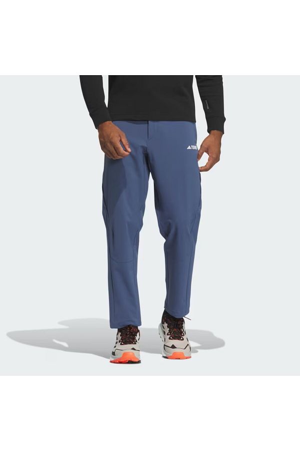 adidas Men s Blue Skinny Leg Regular Sweatpants Trendyol