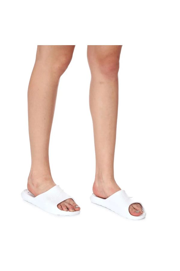 Nike Victori One Shower Slide Women s White Daily Slippers CZ7836 100 100 100 Trendyol