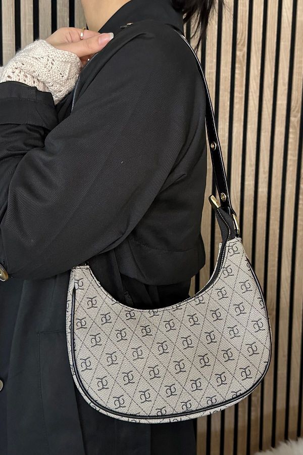 ★ JILLSTUART★ Mina Small Baguette Shoulder Bag 2color JLB □JILLSTUART□ Mina Small Baguette Shoulder Bag 2color JLBA4