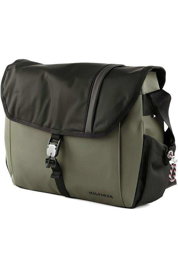 Tommy hilfiger essential messenger on sale