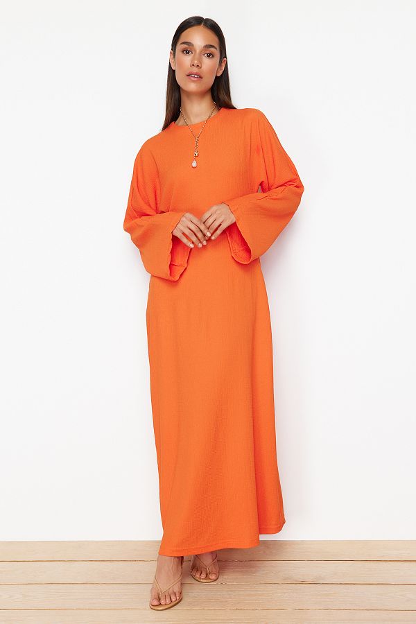 Trendyol Modest-Pomarańczowa sukienka dzianinowa z teksturą - hiszpańskie rękawy TCTSS23EB00210 1