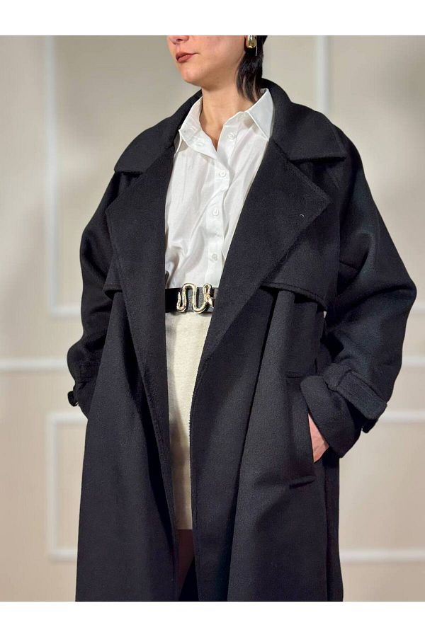 Lace up coat store