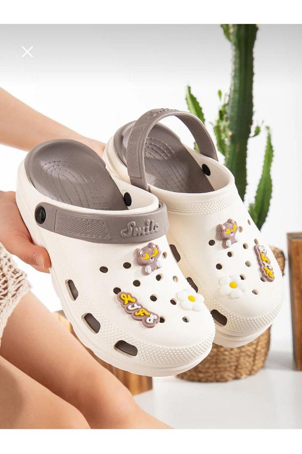 lucky shoes Daily Use Emoji Patterned Hospital Doctor Slippers Trendyol