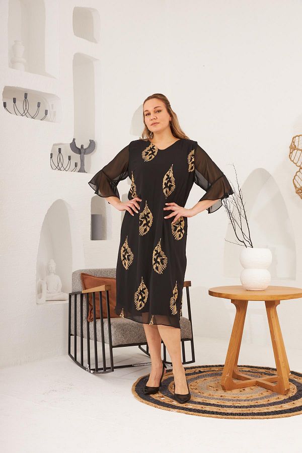 RMG-Plus Size Black Evening Dress with Embroidery Detail and Lingerie 1