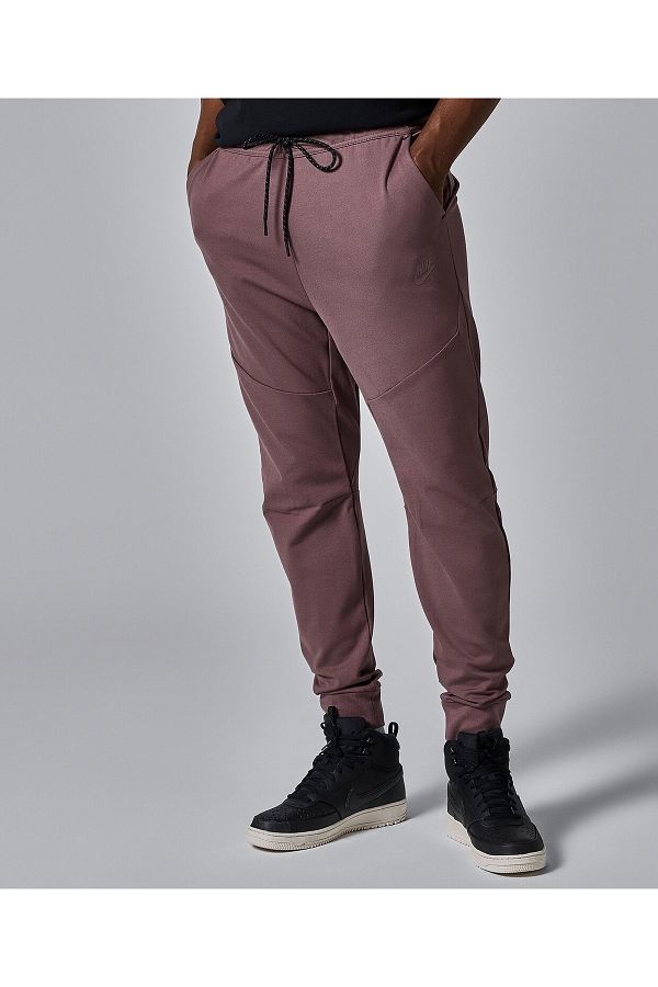 Nike Sportswear Tech Fleece Lightweight Slim Fit Men s Jogger Sweatpants NDD SPORT Trendyol
