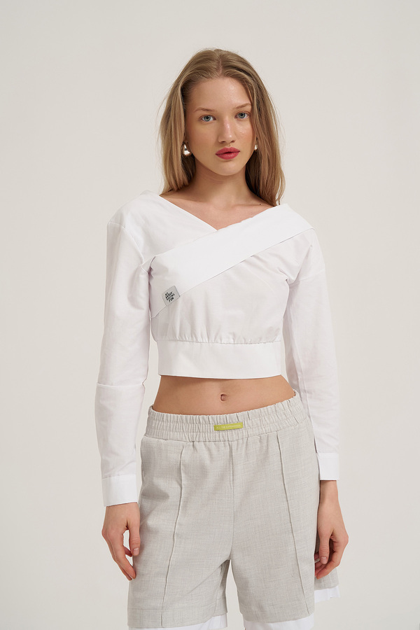 Quzu-V-Neck Detailed Long Sleeve Blouse White 1