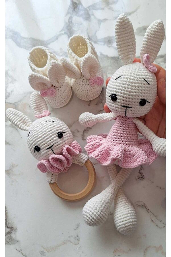 Zey's Amigurumi Amigurumi yenidoğan hediyelik set balerin tavşan patik uyku arkadaşı ve çıngırak