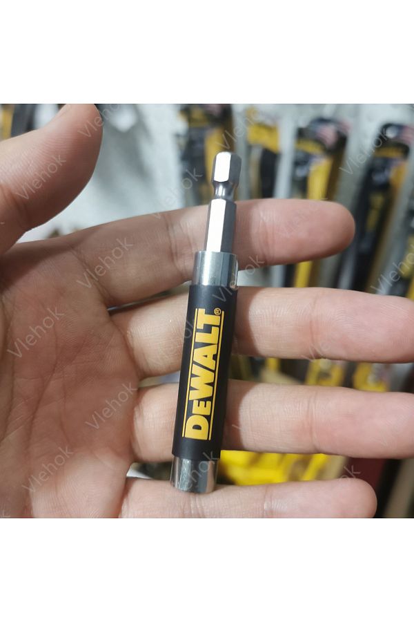 Dewalt extension bit holder clearance