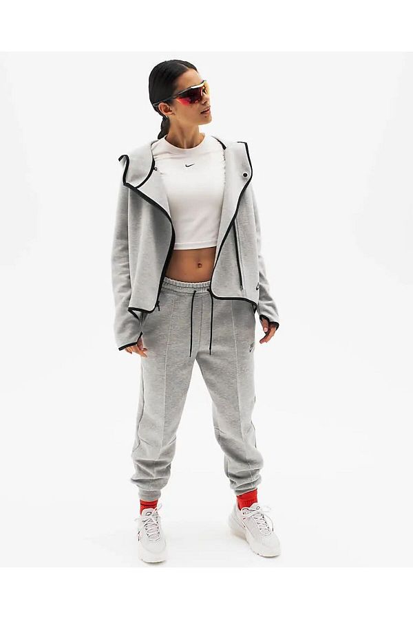 Nike tech fleece cropped cheap