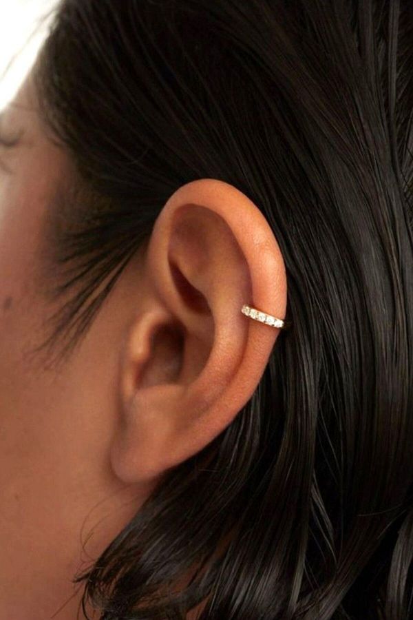 Forward helix with tragus best sale