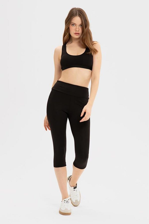 Almila Thick Belted Women s Capri Leggings 5007 Trendyol