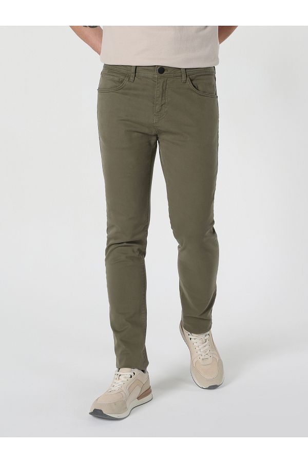 Riders by lee mid rise straight leg khaki pants deals