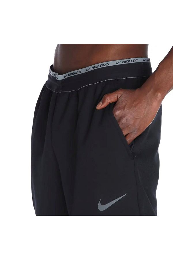 Nike sweatpant shorts clearance