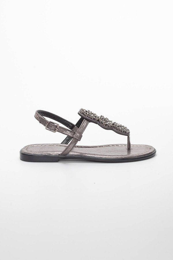 New season sandals 2019 online