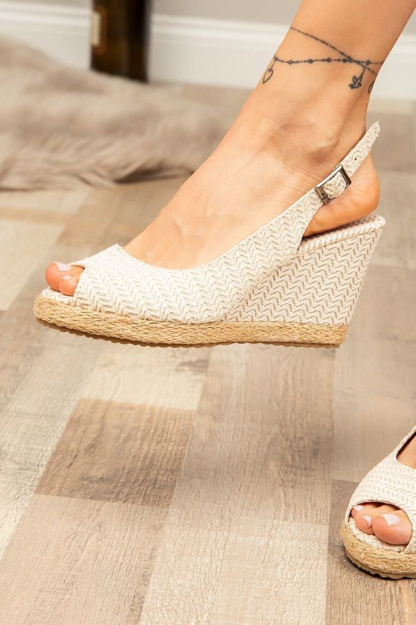 Deery Beige Wedge Heel Straw Pattern Women s Sandals Trendyol