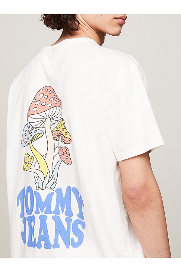 Tommy hilfiger t shirt back print deals