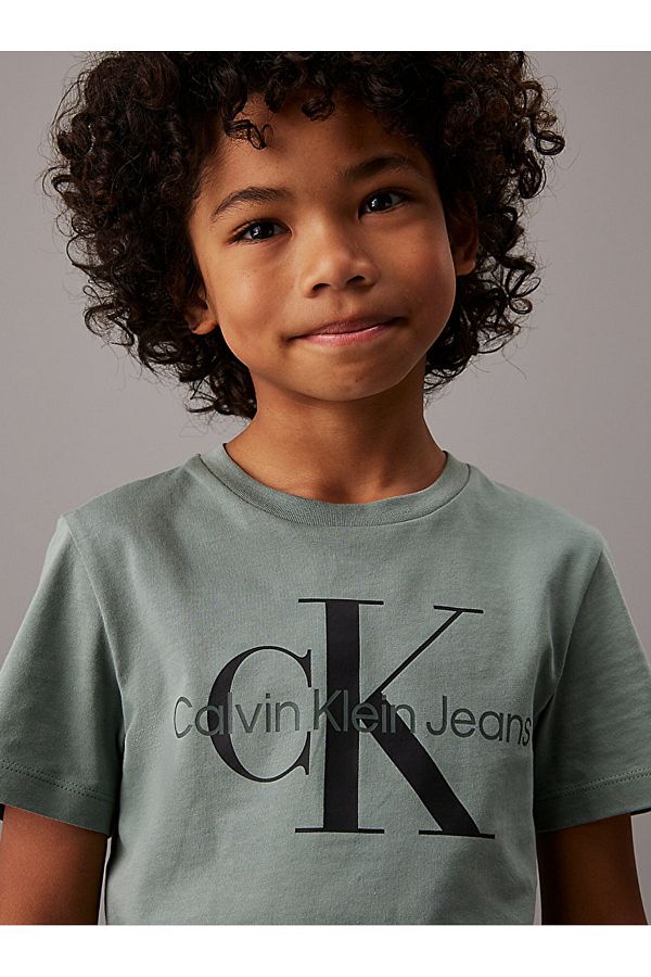 Calvin klein children outlet