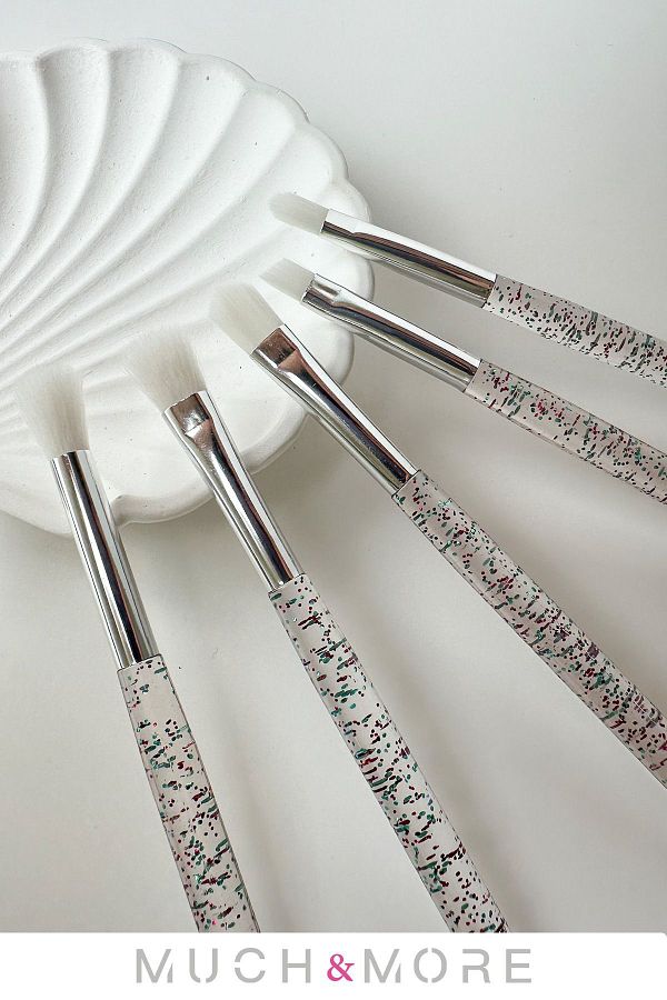 Much and More-5-Piece Brush Set Make up Brush Set (Far Brush) 1