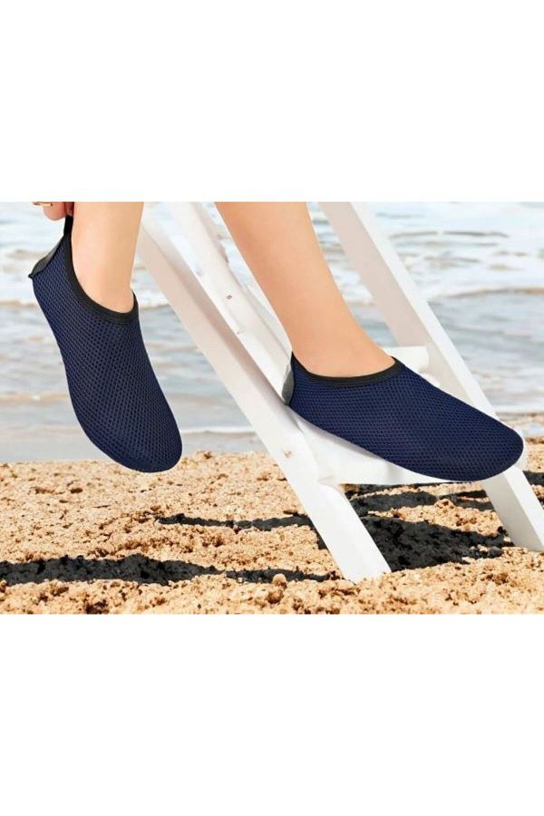 Stone beach shoes shop