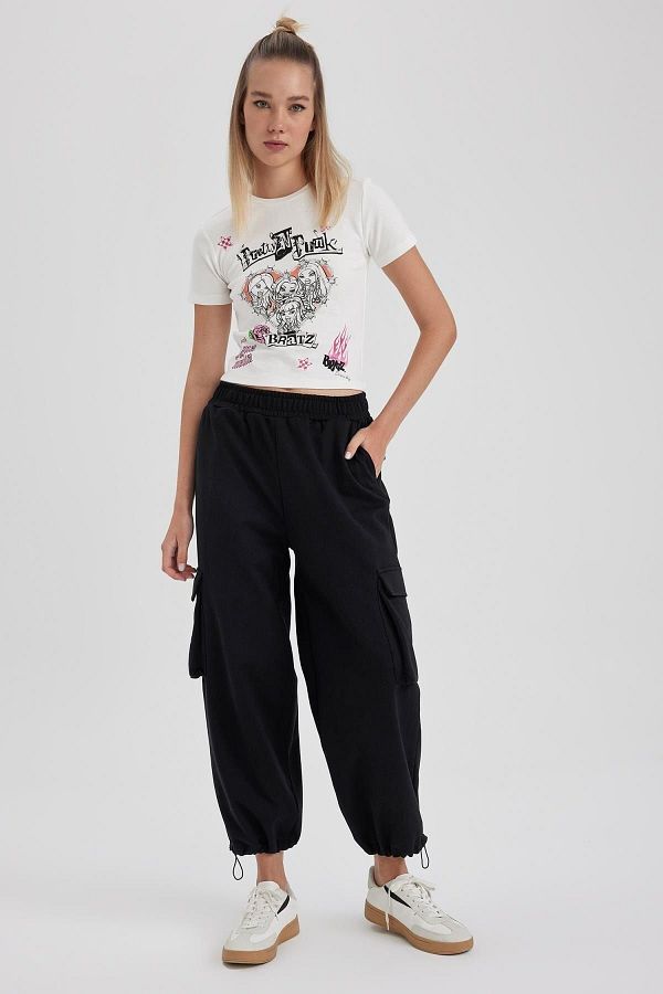 Thin material sweatpants 2025